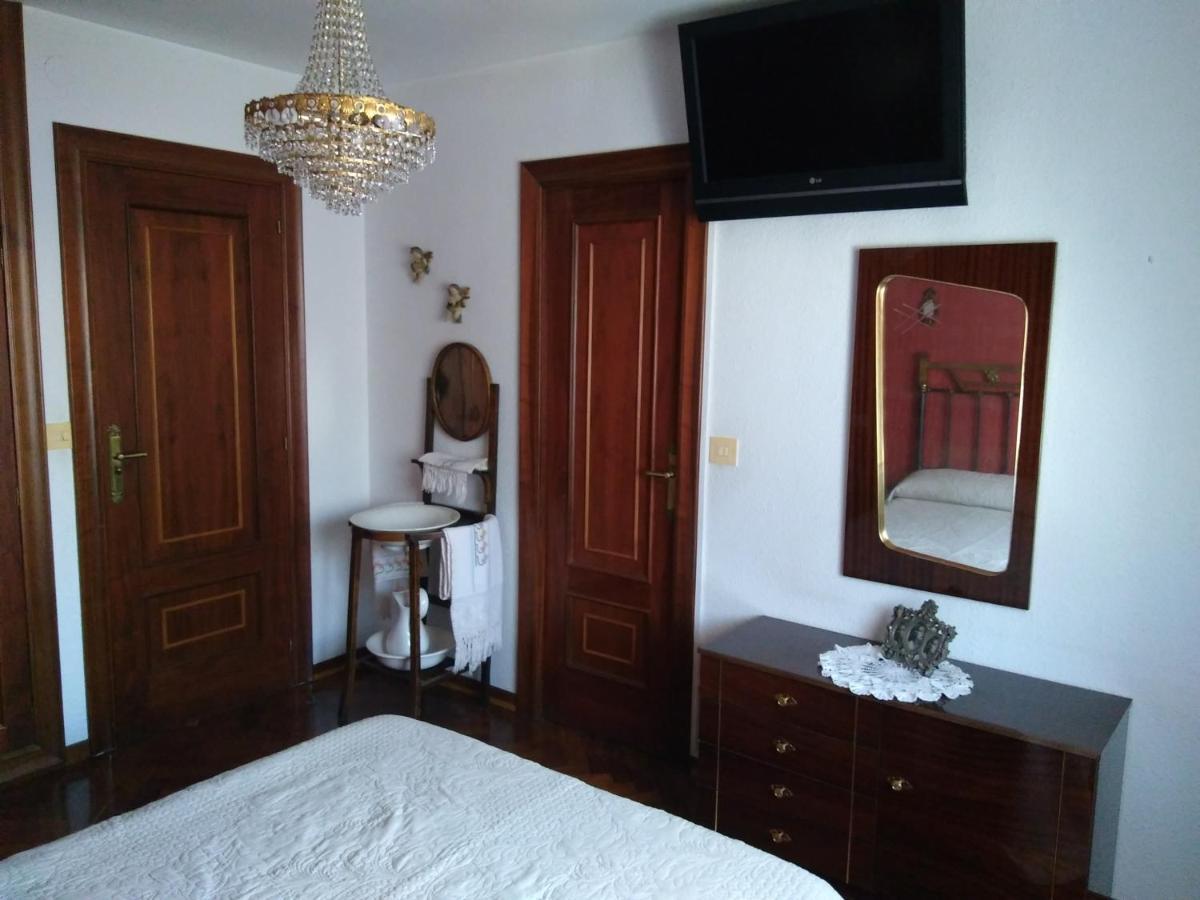 הוילה Casarejos Casa Navacastellanos מראה חיצוני תמונה