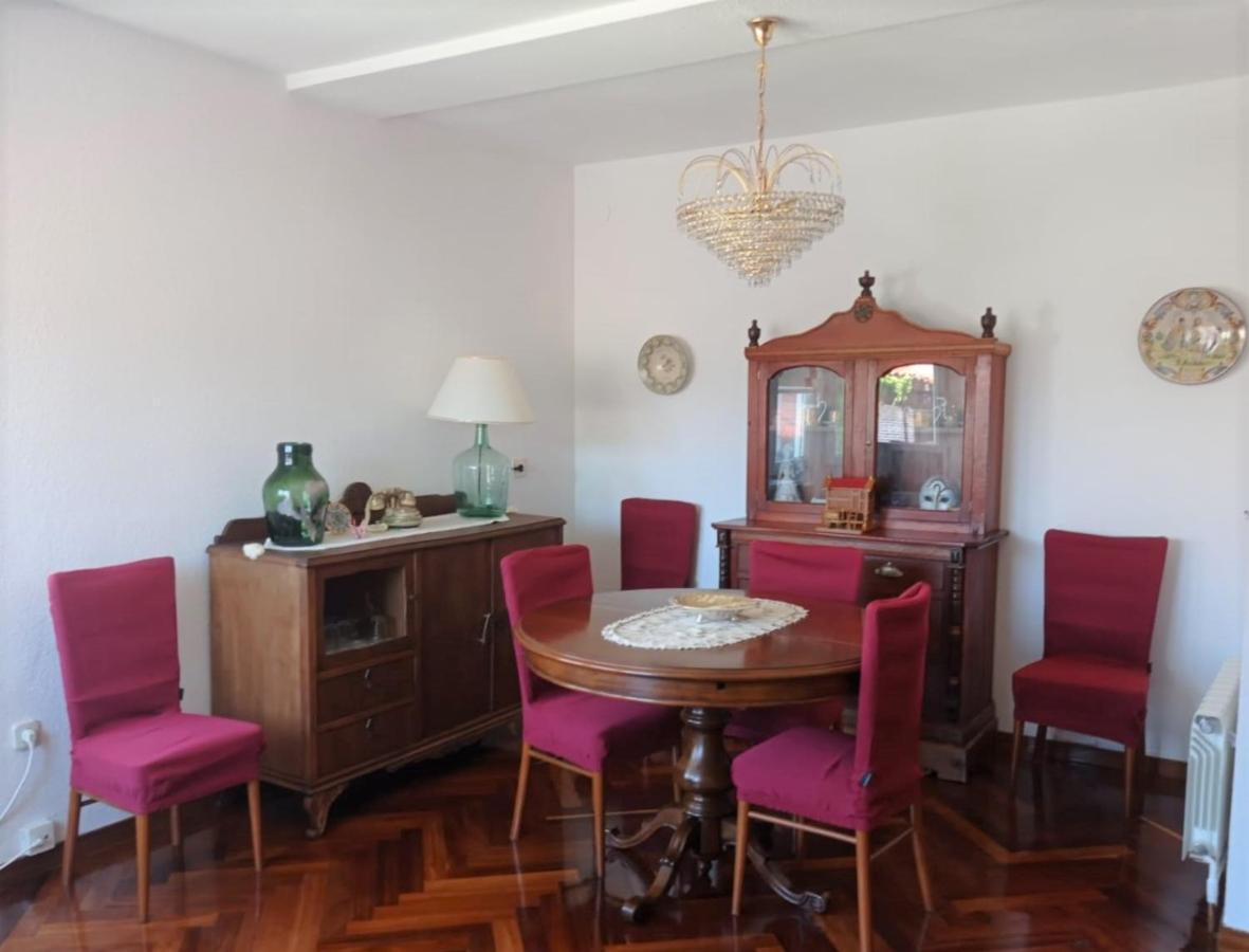 הוילה Casarejos Casa Navacastellanos מראה חיצוני תמונה